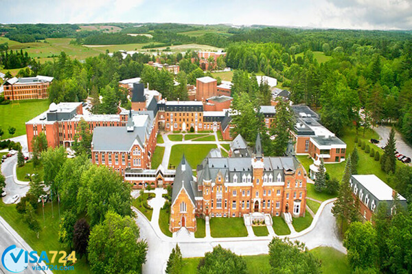 دانشگاه بیشاپ کانادا